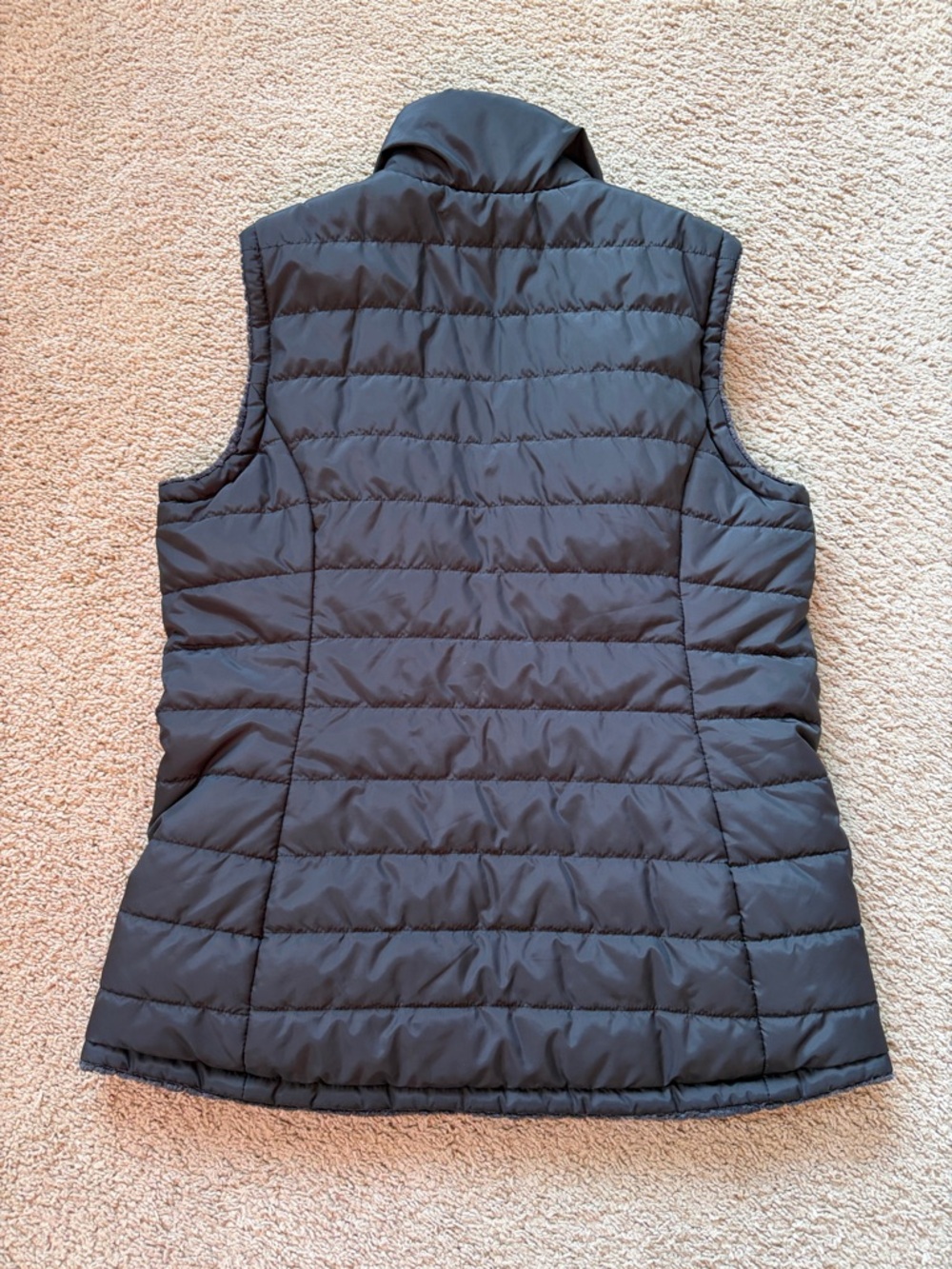 Free Country reversible vest black nylon/ dark gray plush pockets women’s M - Picture 5 of 8